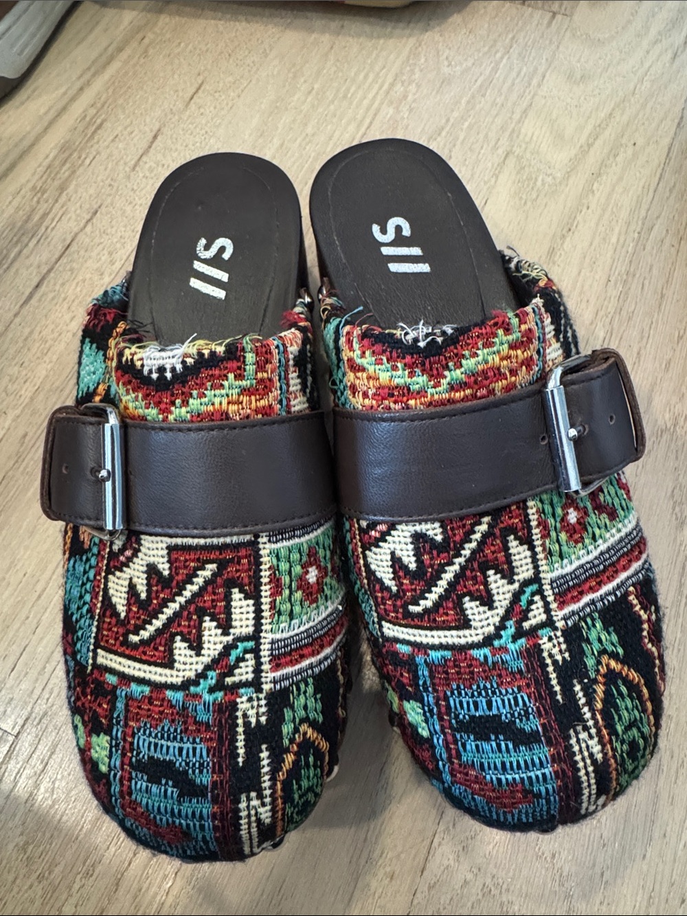 Women's Multicolor Patterned Slip-On Clogs